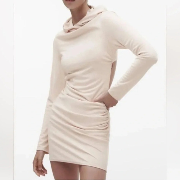 NWT! ZARA Cream Long Sleeve Hooded Back Cut Out Med Side Zip Bodycon Sexy Edgy - Picture 1 of 15